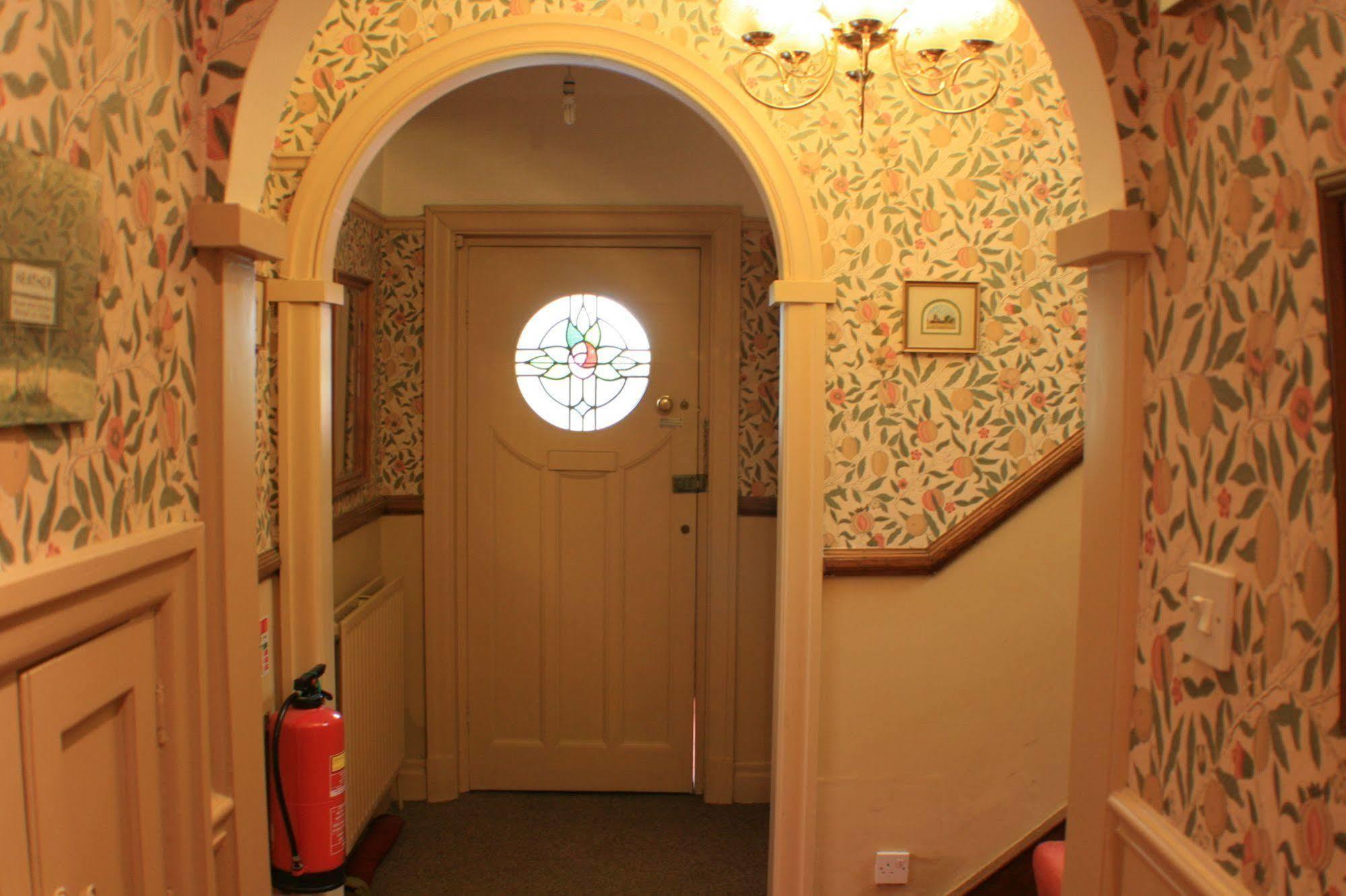 The Heathers Guest House ยอร์ค ภายนอก รูปภาพ